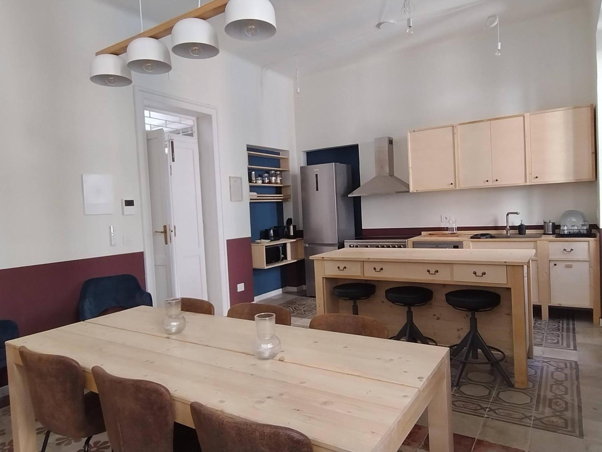 Lostabile Guesthouse & Coworking Bari Buitenkant foto